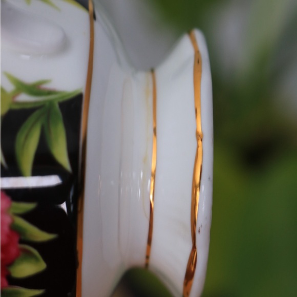 Royal Albert “Bouquet Series” Carnation Pink Flower Black Tea Cup Saucer England - Picture 9 of 10